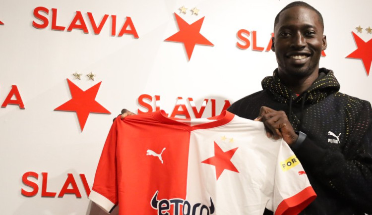 Babacar Sy přestupuje z Táborska do Slavie. Sešívaní si ho pojistili do června 2026