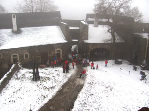 TIP NA VÍKEND: Tradiční Novoroční výstup na Helfštýn každoročně přiláká tisíce turistů. Koná se již zítra