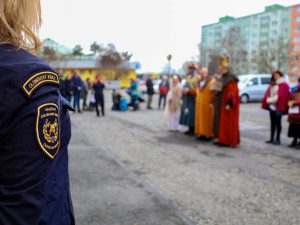 Tři králové prošli Olomoucí. Kostýmy oblekly hejtman, primátor a generální vikář olomoucké arcidiecéze
