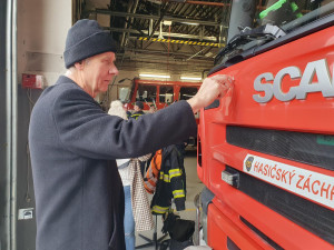 Tři králové prošli Olomoucí. Kostýmy oblekly hejtman, primátor a generální vikář olomoucké arcidiecéze