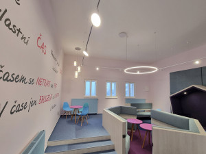 Designová studovna rozzářila uničovskou knihovnu. Ohlasy mě až překvapily, těší místostarostu