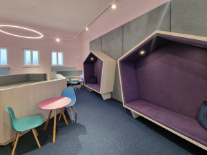 Designová studovna rozzářila uničovskou knihovnu. Ohlasy mě až překvapily, těší místostarostu