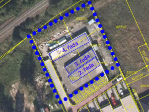 Načerno postavené garáže ve Vrahovicích stojí dál. Skončily v konkurzu a nejde je zbourat