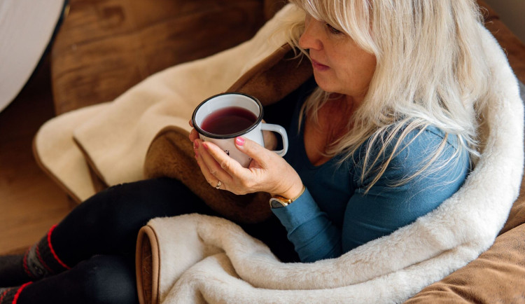 Část Hradce je bez tepla, řeší se havárie horkovodu