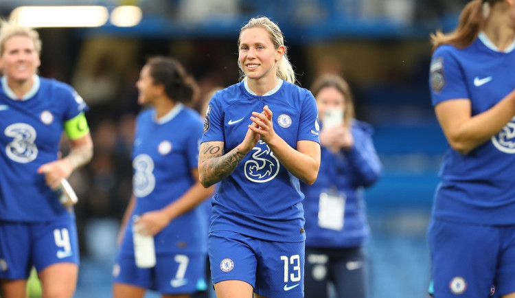 size3-16740521737219-139-z-prace-na-trenink-zensky-fotbal-v-cesku-potrebuje-profesionalizaci-rika-hracka-chelsea-katerina-svi