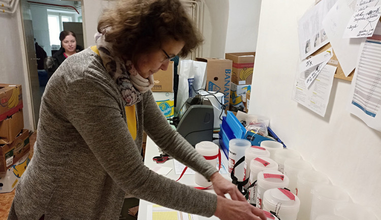 Překvapení a vděčnost. Charitě pomůže rekordní výnos tříkrálové sbírky