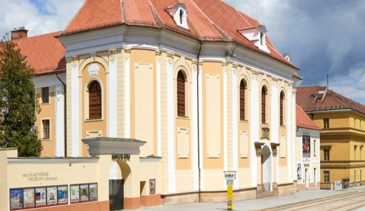 Výstava Dětský svět bude ve Vlastivědném muzeu kvůli prasklinám v krovu uzavřena dva měsíce