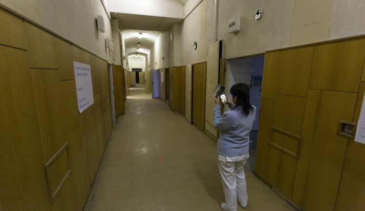 Loučení s nejstarší budovou olomoucké nemocnice. Nahradí ji superpavilon za čtyři miliardy