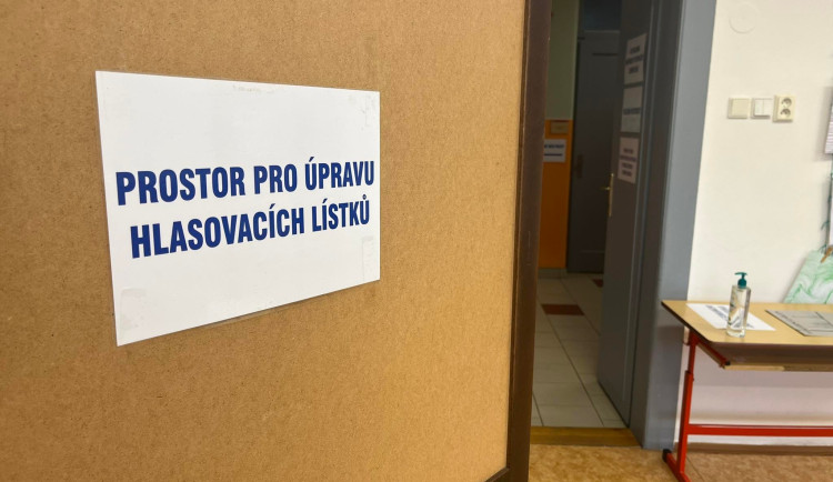 16639560789947-241-5