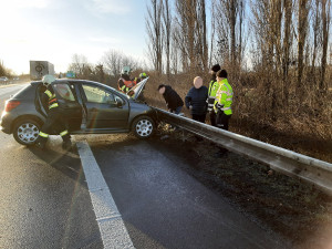 Na D35 u Litovle se zranili tři lidé. Dálnice na Olomouc je po sérii nehod zavřená