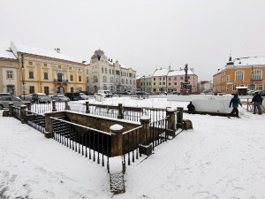 Litovel testuje na náměstí umělé kluziště. Přístupné je po celý den zdarma
