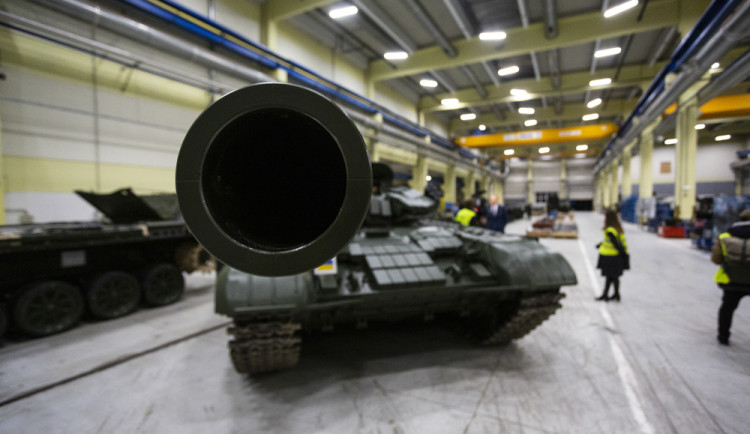 Modernizace tanků T-72 probíhá ve šternberské zbrojovce Excalibur Army