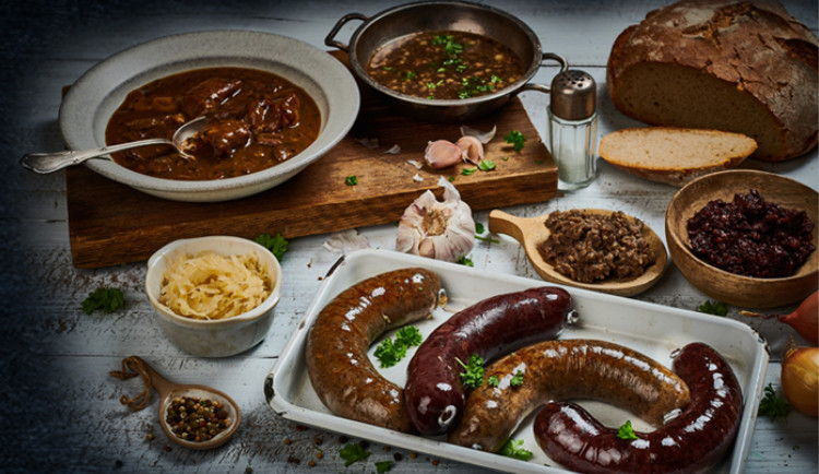 Globus Olomouc vás zve na vepřové hody