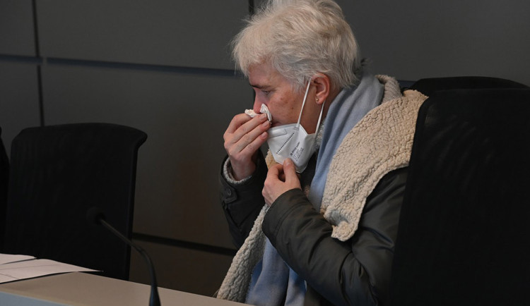 Helena Vávrová uvěřila internetovým podvodníkům, ze školního účtu převedla 14,6 milionu