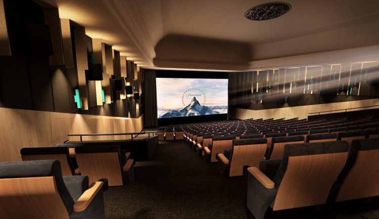 Hned se kino Vesmír v Trutnově bude opravovat veseleji, stát městu přiklepl dotaci