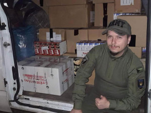 Student olomouckých práv vozí pomoc vojákům na Ukrajinu. Chystá i hygienický kamion