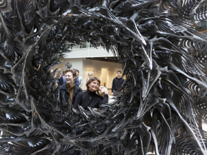 Jan Dostál otevřel v Olomouci svou zatím nejrozsáhlejší výstavu s názvem Space Rotation