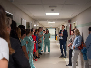 Olomoucká fakultní nemocnice zahájila provoz infekčního oddělení. V plánu je i nová klinika