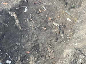 Dělník překopl krumpáčem vysokonapěťový kabel. Přes pět tisíc domácností ze Šternberka bylo bez elektřiny