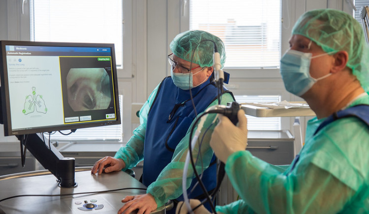 VIDEO: Olomoucká fakultní nemocnice má novou technologii, která vytvoří 3D model plic. Odhalí i nejmenší nádory