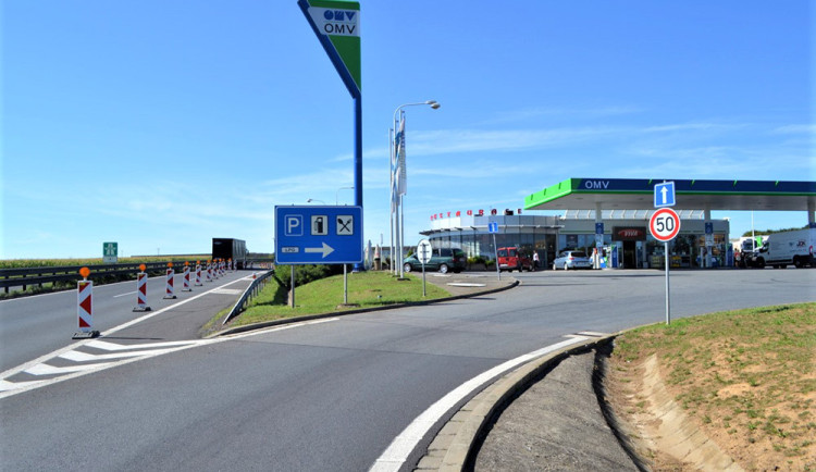ŘSD plánuje rozšíření odpočívky u benzínky na kraji Prostějova. Stavět by se mohlo za čtyři roky