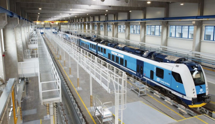 Moderní zázemí pro údržbu vlaků mají České dráhy k dispozici například v Brně - Maloměřicích - ilustrační foto