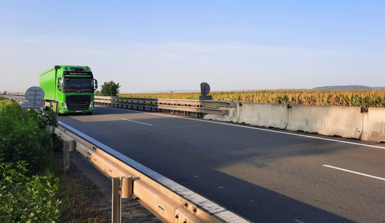 Pozor na uzavírky: po Velikonocích začnou opravy dálnic za Prostějovem či u Mohelnice