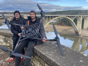 Filip Brázdil a Antonín Nevrlý na stejném místě o deset let později