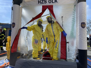 Muž si dovezl z Afriky vysoce nakažlivou infekci. Záchranné složky trénovaly, jak reagovat