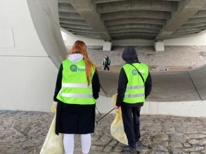 S jarem přichází úklidové akce po celé České republice, jen z McDonald’s se zapojilo na 90 dobrovolníků