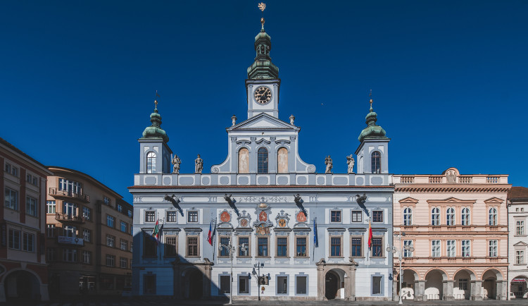 Hodiny na budějcké radnici nefungují, opraví je tento týden
