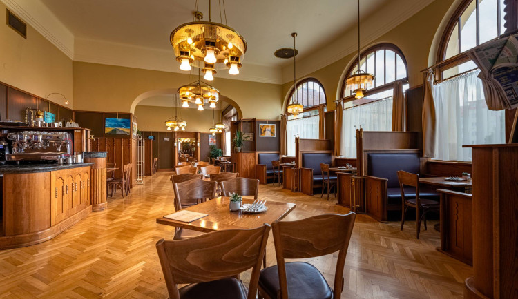 restaurace Národního domu