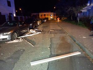 Při požáru v bytovém domě v Hranicích zemřel třiatřicetiletý muž. Hasiči evakuovali dvacet lidí