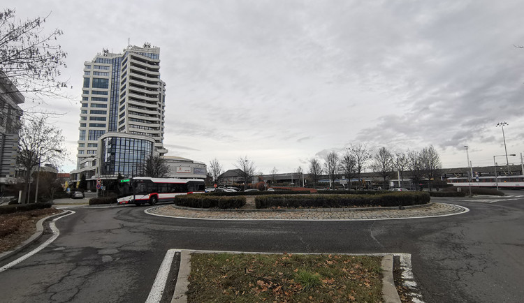 Kolem RCO auta neprojedou. V Olomouci začne oprava rušné silnice u nádraží