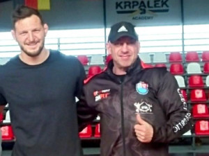 Dva závody za víkend i setkání s Krpálkem. Kulturista Šerý rozjel novou sezonu