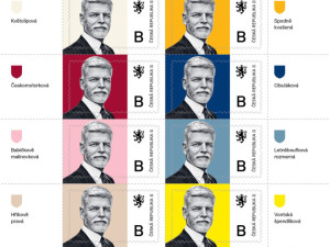 Prezident Pavel představil oficiální portrét, stylista na něm našel chyby