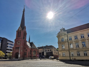 Červený kostel v centru Olomouce září novotou. Otevře se atraktivním čtyřdenním festivalem