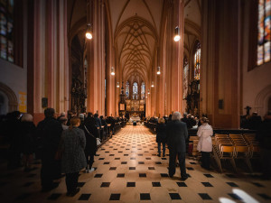 Smutek a respekt. Olomouc se loučila se zesnulým profesorem Jařabem
