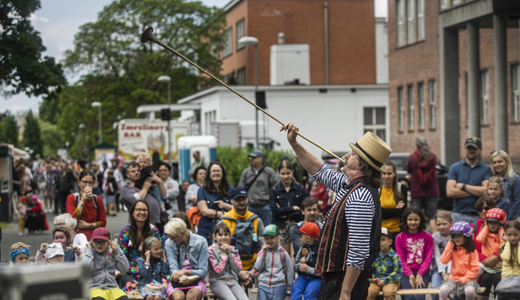 Už tuhle sobotu hradecké nábřeží zaplní řemeslníci všeho druhu