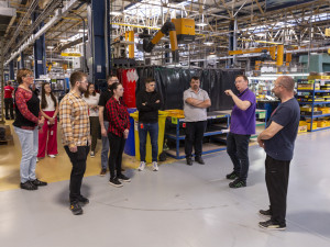 Na návštěvě před posláním životopisu: Honeywell Olomouc otevírá každý měsíc své haly veřejnosti