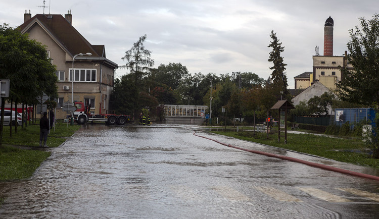 V Olomouckém kraji hrozí záplavy, varují meteorologové. Na Mohelnicku platí povodňová pohotovost