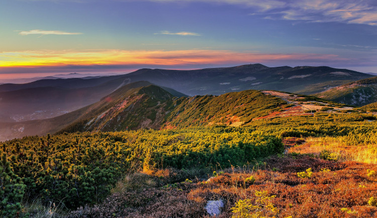 Turisté vzali po covidu hory útokem, KRNAP hlásí rekordní návštěvnost