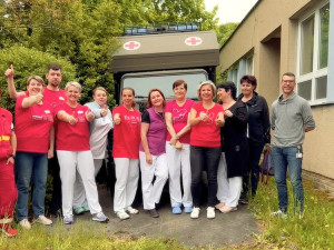 Pro krev do kasáren. Mobilní odběrový tým z FN Olomouc oslovil mezi vojáky desítky prvodárců