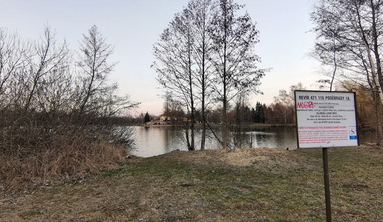 Jezero Poděbrady u Olomouce - ilustrační foto