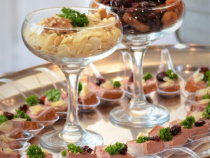 Kvalitní poctivá kuchyně, prostory pro jakoukoliv akci a kompletní servis. To je prostějovská restaurace U Tří bříz