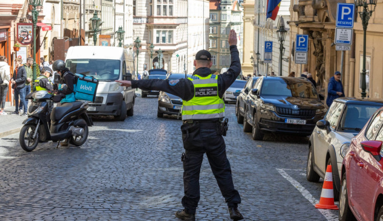 ANKETA: Jste pro zpoplatnění vjezdu do centra Prahy? Hlasujte v anketě
