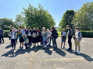 Přišli a postříleli je. Volyňští Češi si na Ukrajině připomínají své předky