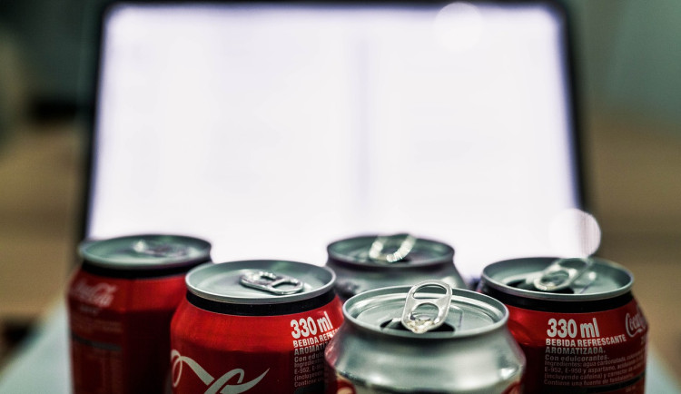 V Hradci Králové budou spolu s plasty třídit i plechovky od nápojů