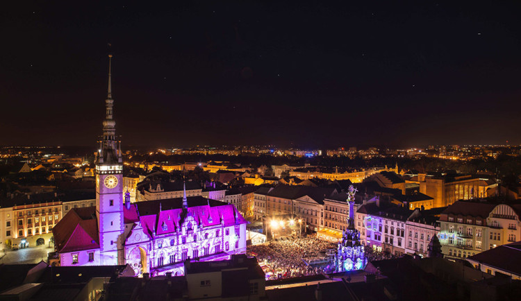 Koncerty, netradiční vyhlídky i science show. Olomouc chystá Svátky města