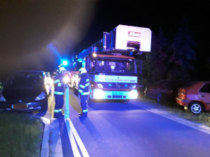 Policisté zachránili z hořícího domu na Přerovsku devadesátiletého seniora